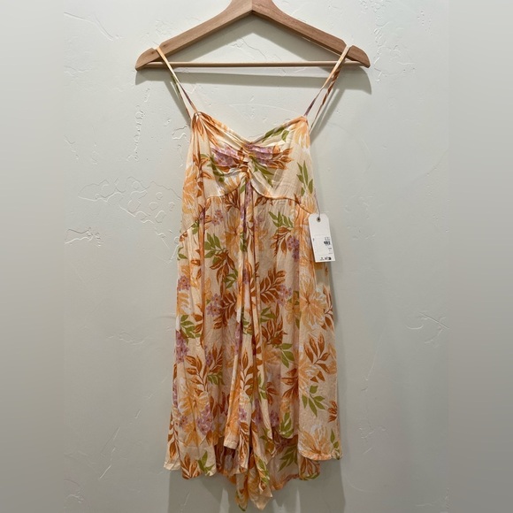 Billabong Women's Day Glow
Romper - Picture 4 of 5